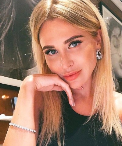 Карина, Г. Глазов